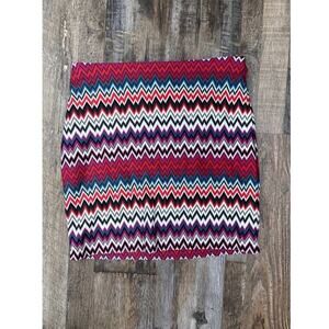 Womens Express Skirt Size XS Bodycon Multicolored Chevron Knit Mini